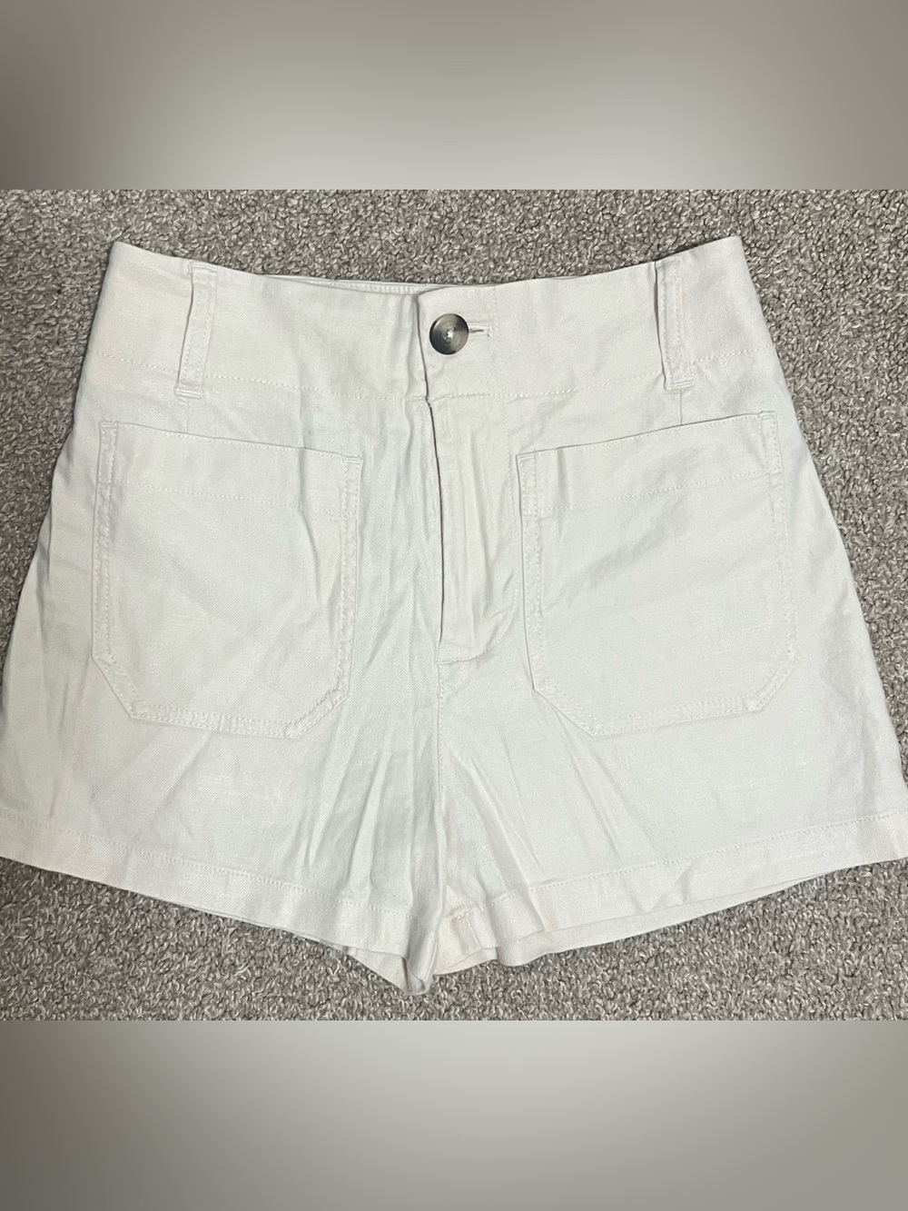 High-Waist White Women's Shorts - Clean Front Pocket Style